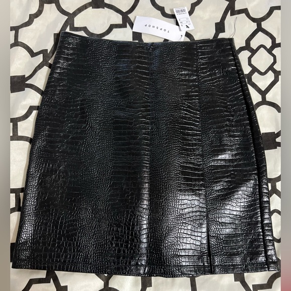 Leather mini skirt- black - Picture 4 of 6